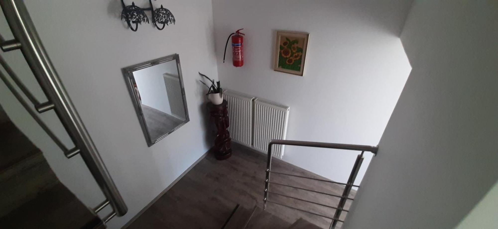 Ancsi Apartmanhaz Balatonlelle Eksteriør bilde