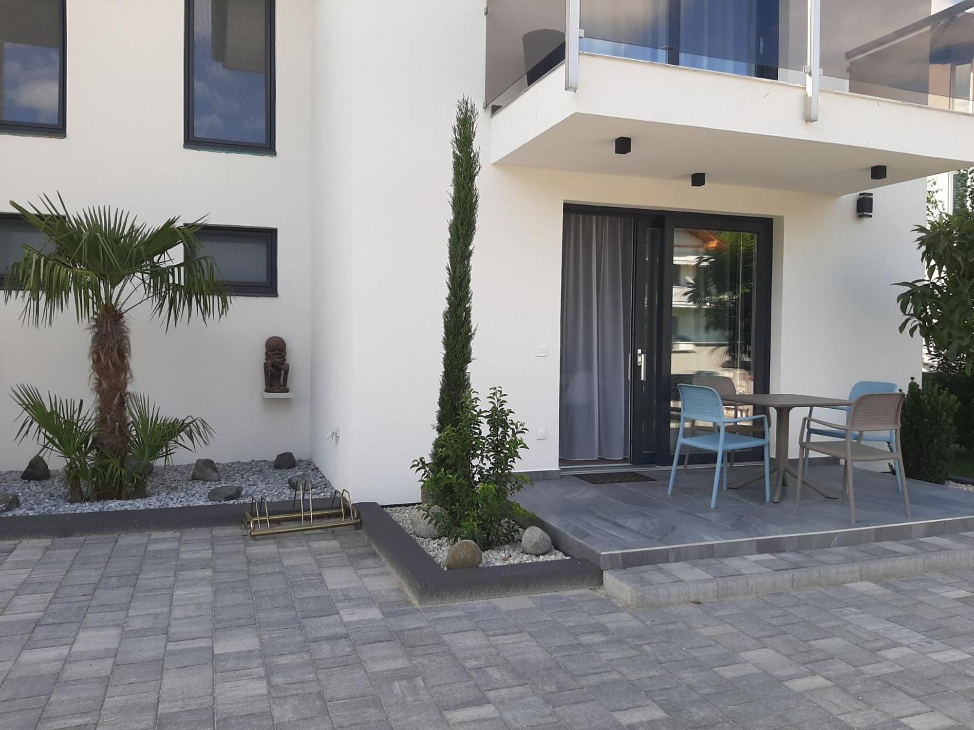Ancsi Apartmanhaz Balatonlelle Eksteriør bilde